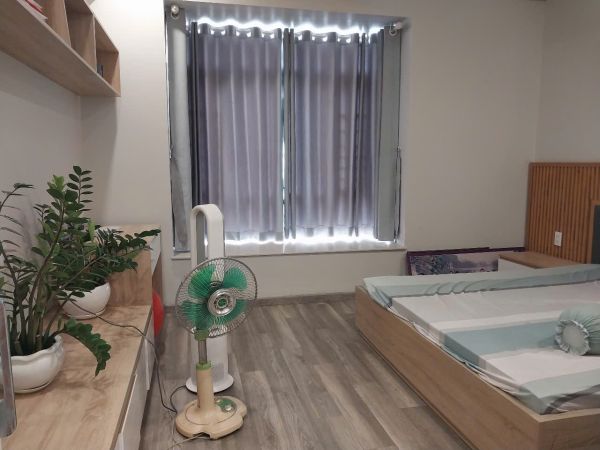 BÁN NHÀ 1 TRỆT 2 LẦU - ĐƯỜNG PHÚ THUẬN, QUẬN 7