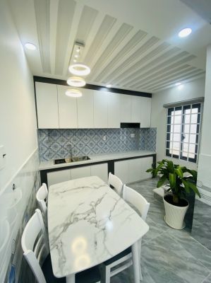 NHÀ 2 TẦNG DT 3Om2 ĐUÒNG NGUYỄN THỊ THẬP TÂN PHÚ Q7