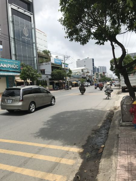 BÁN NHÀ 1 TRỆT 1 LẦU - MẶT TIỀN ĐƯỜNG NGUYỄN HỮU HÀO, QUẬN 4