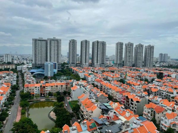 CHO THUÊ NHÀ MẶT TIÊN KINH DOANH NGUYỄN THỊ THẬP Q7 