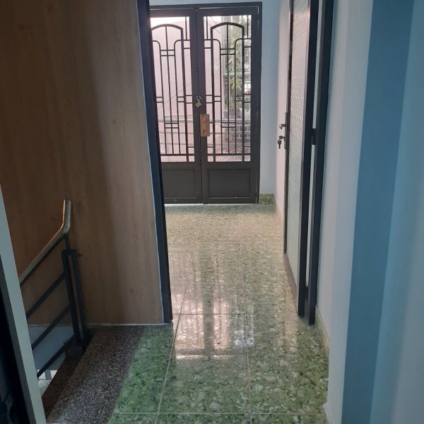 BÁN NHÀ 1 TRỆT 1 LẦU - 2 PHÒNG NGỦ - ĐƯỜNG TRẦN XUÂN SOẠN, P. TÂN HƯNG, QUẬN 7.