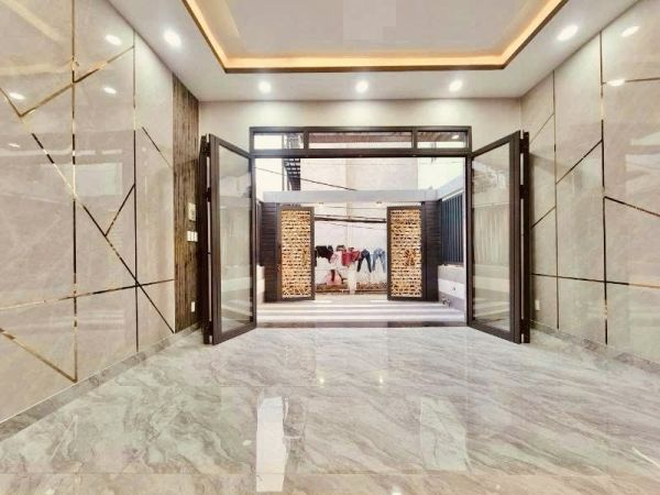 CẦN BÁN NHÀ GÓC 2 MẶT TIỀN - ĐỊA CHỈ: 935 HUỲNH TẤN PHÁT, PHƯỜNG PHÚ THUẬN, QUẬN