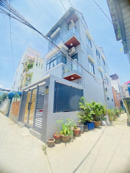 CẦN BÁN NHÀ GÓC 2 MẶT TIỀN - ĐỊA CHỈ: 935 HUỲNH TẤN PHÁT, PHƯỜNG PHÚ THUẬN, QUẬN 