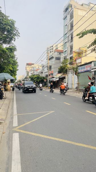 Chính chủ cần Bán Đất và nhà 1 Trệt 1 Lầu 967 Trần Xuân Soạn, P. Tân Hưng, Q7.