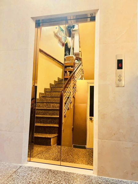 Chính chủ bán căn hộ dịch vụ đường Nguyễn Thị Thập, Quận 7
