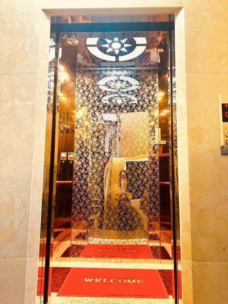 Chính chủ bán căn hộ dịch vụ đường Nguyễn Thị Thập, Quận 7
