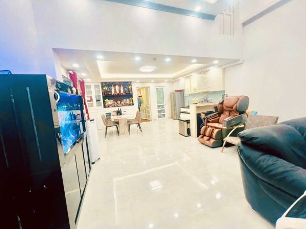 Chính chủ bán căn hộ dịch vụ đường Nguyễn Thị Thập, Quận 7