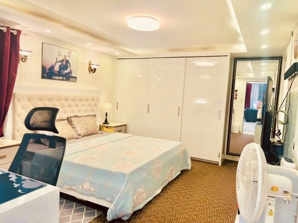 Chính chủ bán căn hộ dịch vụ đường Nguyễn Thị Thập, Quận 7