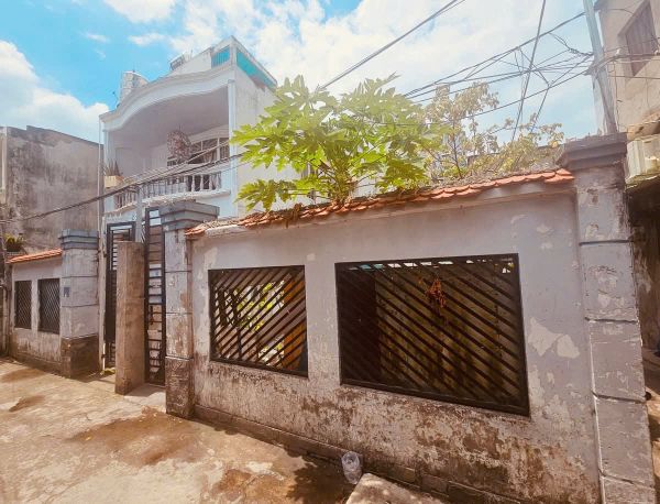 BÁN NHÀ HẺM 588 HUỲNH TẤN PHÁT, PHƯỜNG TÂN PHÚ, QUẬN 7.