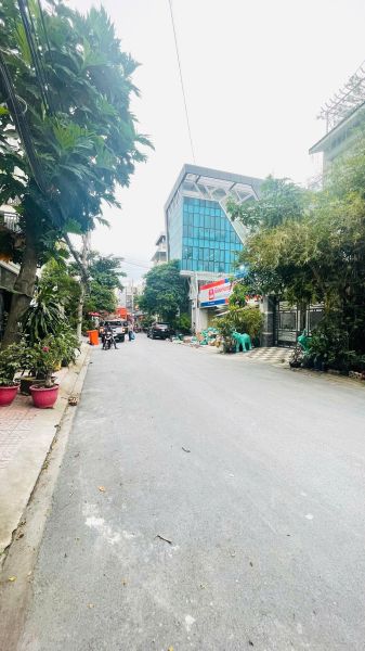 BÁN NHÀ 1 TẦNG - VỊ TRÍ KINH DOANH SIÊU ĐẸP - KDC NAM LONG, ĐƯỜNG PHÚ THUẬN, QUẬN 7.