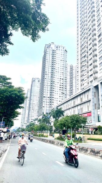 CHO THUÊ TÒA NHÀ GÓC 2 MẶT TIỀN ĐẸP – NGUYỄN THỊ THẬP, KHU HIM LAM, Q7