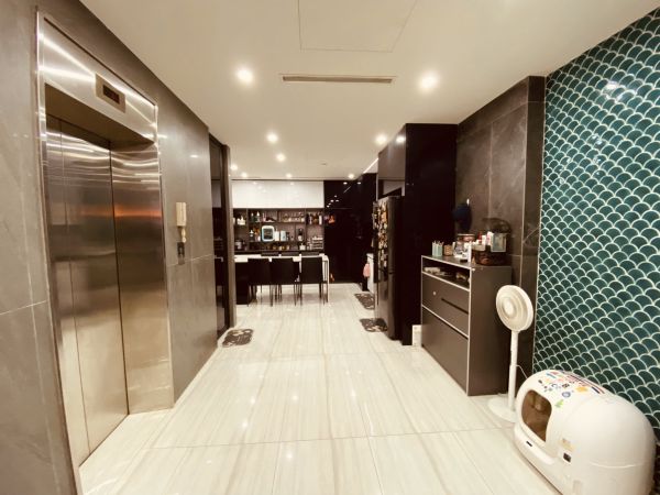 BÁN NHÀ ĐẸP – 1 HẦM 1 TRỆT 2 LẦU – ĐƯỜNG TRẦN XUÂN SOẠN, P. TÂN HƯNG, QUẬN 7