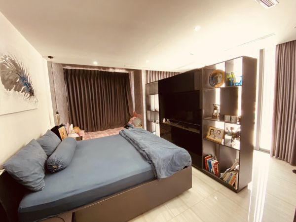 BÁN NHÀ ĐẸP – 1 HẦM 1 TRỆT 2 LẦU – ĐƯỜNG TRẦN XUÂN SOẠN, P. TÂN HƯNG, QUẬN 7