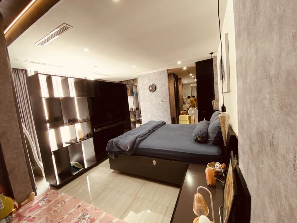 BÁN NHÀ ĐẸP – 1 HẦM 1 TRỆT 2 LẦU – ĐƯỜNG TRẦN XUÂN SOẠN, P. TÂN HƯNG, QUẬN 7