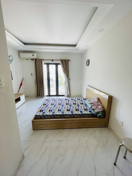 -BÁN NHÀ PHỐ 1 TRỆT 2 LẦU + SÂN THƯỢNG