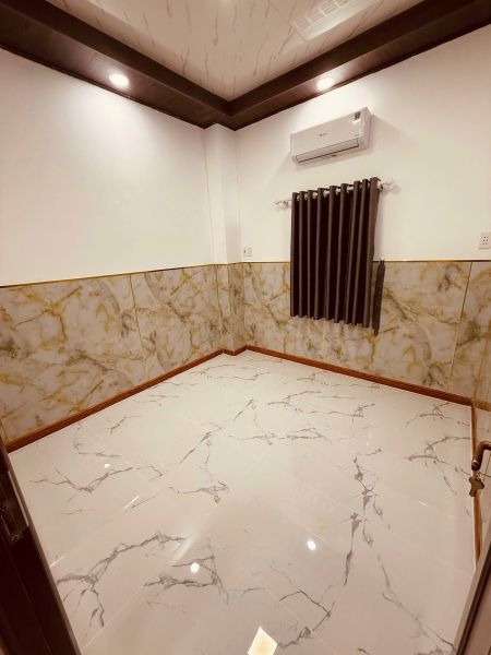 BÁN NHÀ KHU DÂN CƯ TRUNG TÂM – QUẬN 7.