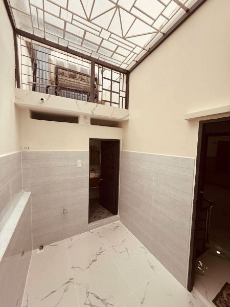 BÁN NHÀ KHU DÂN CƯ TRUNG TÂM – QUẬN 7.