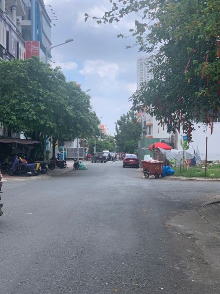 BÁN NHÀ PHỐ - ĐƯỜNG SỐ 5, KHU HIM LAM, P. TÂN HƯNG, QUẬN 7