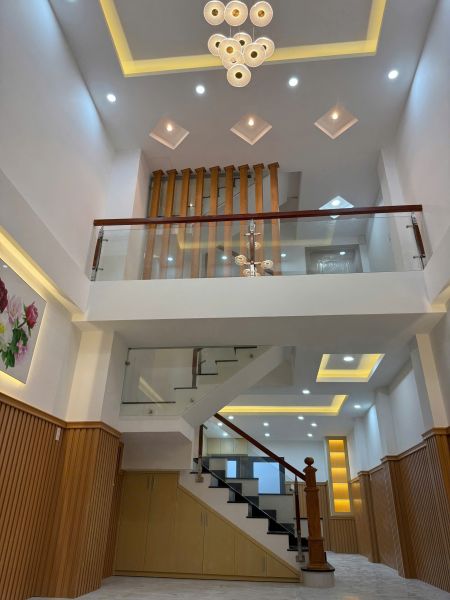 BÁN NHÀ ĐẸP - TRẦN XUÂN SOẠN, PHƯỜNG TÂN HƯNG, QUẬN 7.