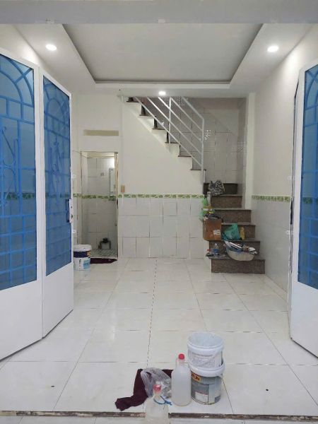 BÁN NHÀ LÔ NHÌ MẶT TIỀN ĐƯỜNG TRẦN XUÂN SOẠN, P. TÂN HƯNG, Q.7
