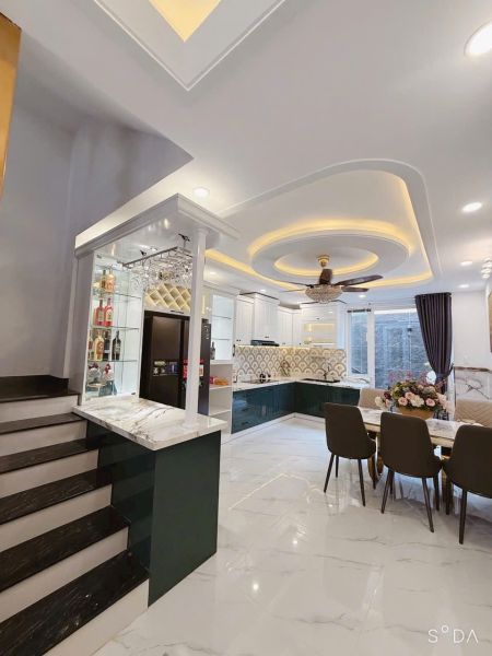 BÁN NHÀ ĐẸP 1 TRỆT 3 LẦU ĐƯỜNG 43, P. BÌNH THUẬN, Q.7