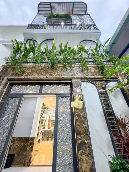 BÁN NHÀ 1 TRỆT 2 LẦU ĐƯỜNG TRẦN XUÂN SOẠN P TÂN HƯNG Q7'