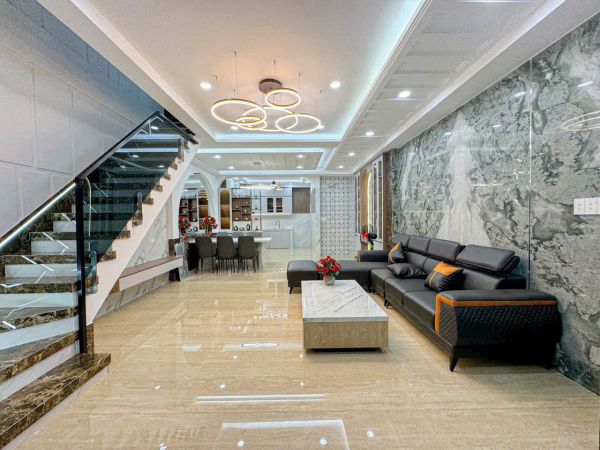 BÁN NHÀ 1 TRỆT 2 LẦU ĐƯỜNG TRẦN XUÂN SOẠN P TÂN HƯNG Q7'