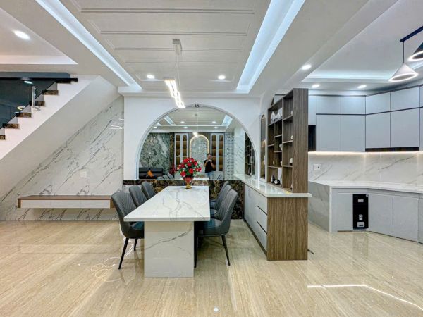 BÁN NHÀ 1 TRỆT 2 LẦU ĐƯỜNG TRẦN XUÂN SOẠN P TÂN HƯNG Q7'