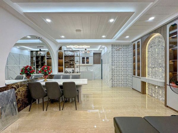 BÁN NHÀ 1 TRỆT 2 LẦU ĐƯỜNG TRẦN XUÂN SOẠN P TÂN HƯNG Q7'