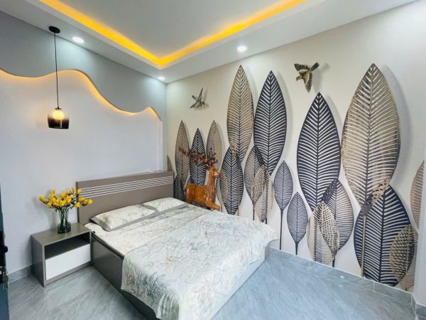 BÁN NHÀ 1 TRỆT 2 LẦU HUỲNH TẤN PHÁT TÂN THUẬN ĐÔNG Q7