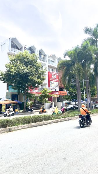 CHO THUÊ NHÀ MẶT TIÊN KINH DOANH NGUYỄN THỊ THẬP Q7 