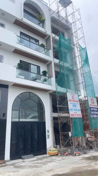 CHO THUÊ NHÀ NGUYÊN CĂN – MẶT TIỀN ĐƯỜNG SỐ P TÂN HƯNG 