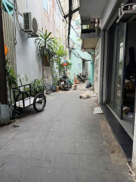 Bán nhà sổ hồng riêng. nhà 2 tầng – Quận 7, giá tốt