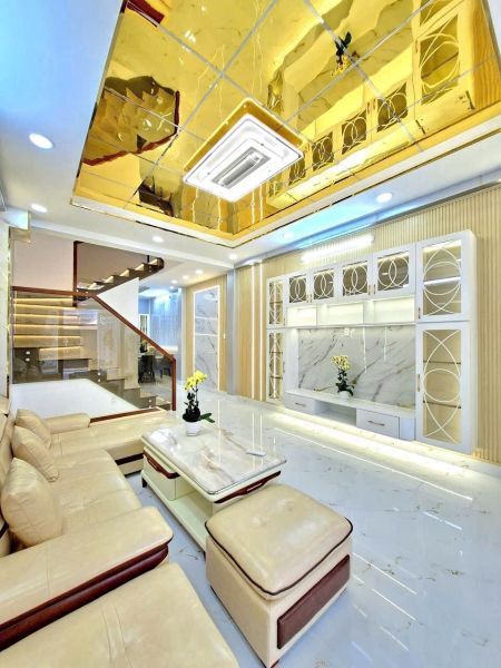 BÁN NHÀ 1 TRỆT 2 LẦU ĐƯỜNG HUỲNH TẤN PHÁT QUẬN 7