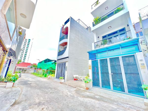 BÁN LÔ ĐẤT ĐƯỜNG NGUYỄN THỊ THẬP P TÂN HƯNG Q7